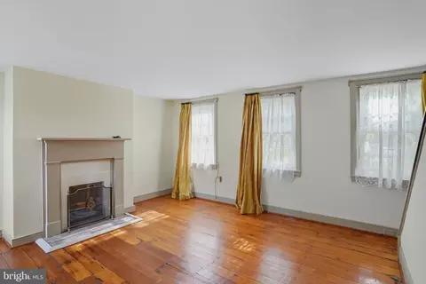 132 E 3rd St, New Castle, DE 19720 photo 22