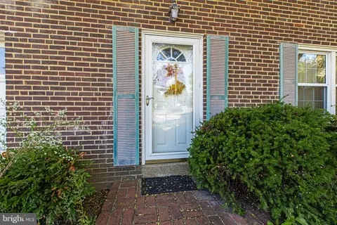 Entry Way - 724 Brook Dr, Newark, DE 19713 photo 1 of 1