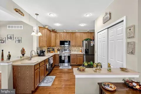 Kitchen - 402 Topiary Ln, Middletown, DE 19709 photo 1 of 4