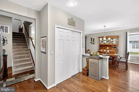 Entry Way - 402 Topiary Ln, Middletown, DE 19709 photo 5 of 10