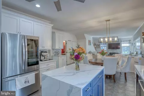 Kitchen - 348 Starboard Dr, Bear, DE 19701 photo 2 of 4