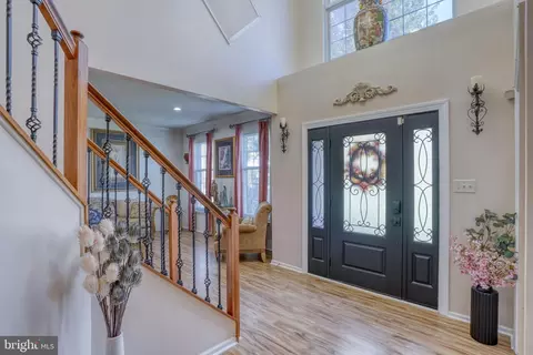 Entry Way - 348 Starboard Dr, Bear, DE 19701 photo 1 of 13