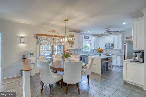 Dining - 348 Starboard Dr, Bear, DE 19701 photo 5 of 5