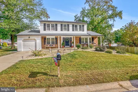 205 E Seneca Dr, Newark, DE 19702