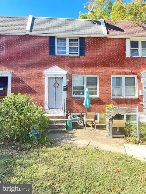 181 Madison Dr, Newark, DE 19711