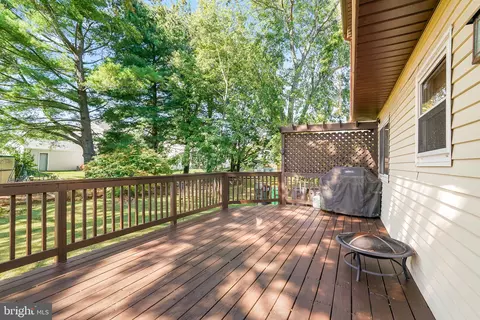 Exterior - 109 Dover Ct, Bear, DE 19701 photo 2 of 5