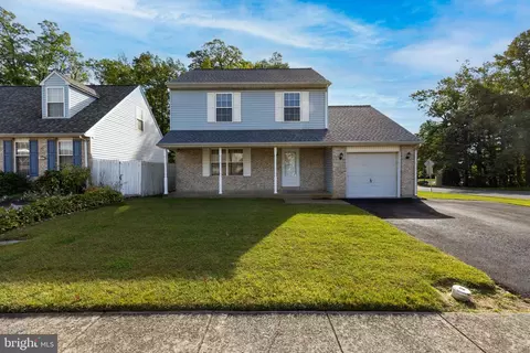 101 N Katrin Cir, New Castle, DE 19720
