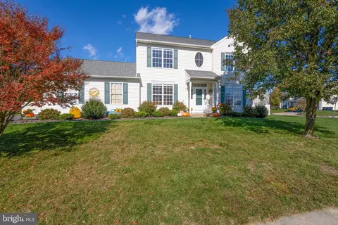 226 Horseshoe Dr, Middletown, DE 19709