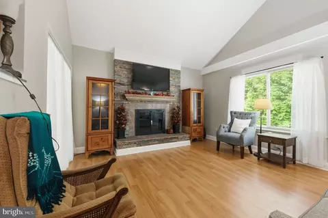 Living - 247 W Bynum, Bear, DE 19701 photo 1 of 2