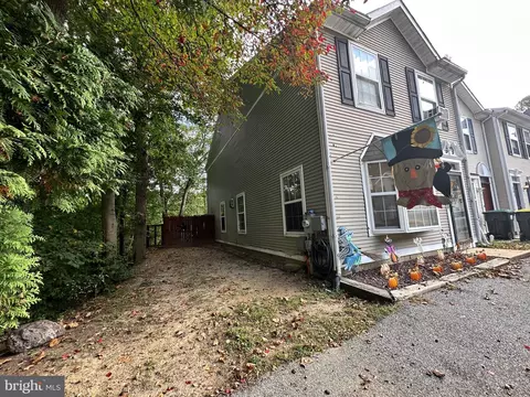 Other - 145 Creekside Ct, Newark, DE 19702 photo 2 of 26