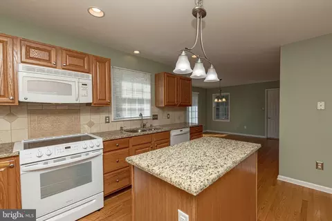 Kitchen - 9 Biltmore Ct, Bear, DE 19701 photo 2 of 4