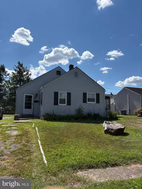 14 Lasalle Ave, New Castle, DE 19720