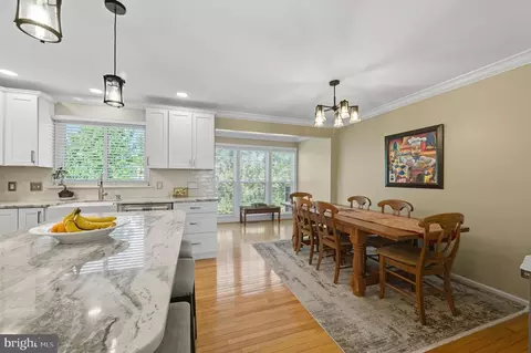 Dining - 9 Lisa Dr, Newark, DE 19702 photo 1 of 3