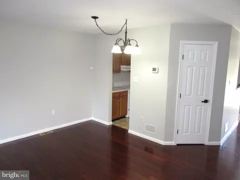 Living - 118 Mcmullen Cir, Bear, DE 19701 photo 1 of 4