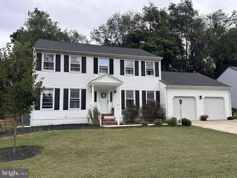 129 W Mill Station Dr, Newark, DE 19711