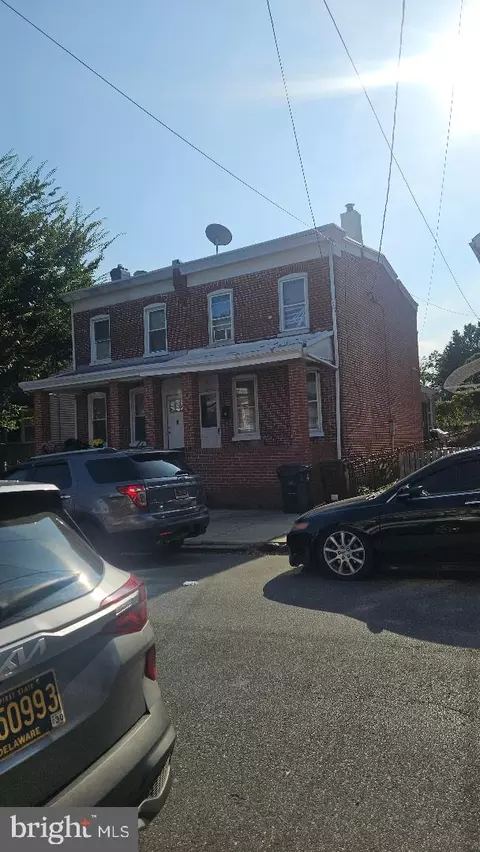 12 Cedar St, Wilmington, DE 19805