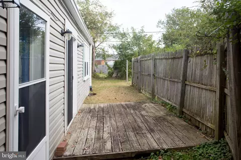 Exterior - 56 Verdi Cir, Newark, DE 19702 photo 6 of 7