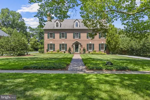 1019 Kent Rd, Greenville, DE 19807