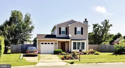 1 Bergen Ct, Newark, DE 19702