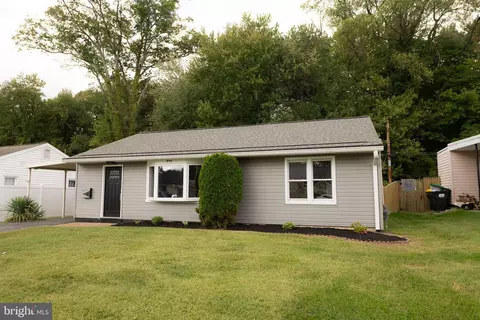 318 Atkinson Rd, Wilmington, DE 19804