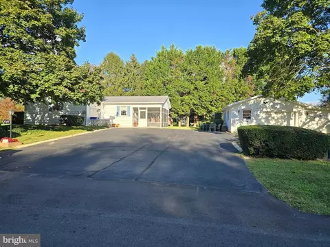 Exterior - 36 Deep Branch Dr, Townsend, DE 19734 photo 2 of 11