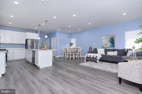 527 Swansea Dr, Middletown, DE 19709
