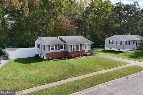View/Area - 402 Tamara Cir, Newark, DE 19711 photo 4 of 5