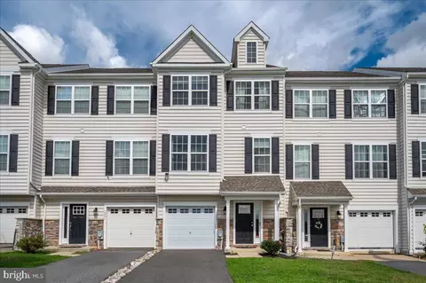 1353 Carrick Ct, Middletown, DE 19709