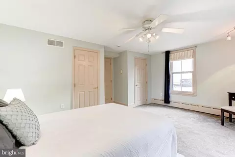 Bedroom - 36 E Fifth St, New Castle, DE 19720 photo 4 of 14