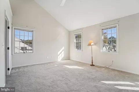 302 Edjil Dr, Newark, DE 19713 photo 13