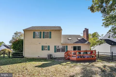 302 Edjil Dr, Newark, DE 19713