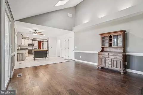302 Edjil Dr, Newark, DE 19713 photo 12
