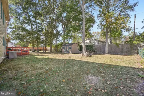 302 Edjil Dr, Newark, DE 19713 photo 5