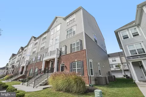3745 Green St, Claymont, DE 19703