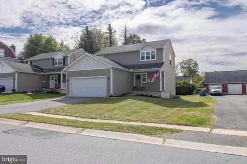 37 N Woodward Ave, Wilmington, DE 19805