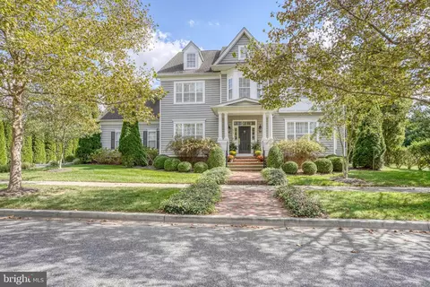 415 Spring Hollow Dr, Middletown, DE 19709