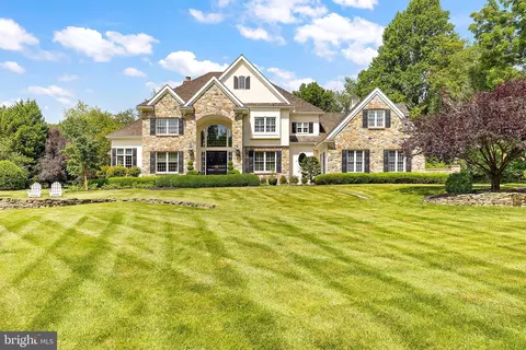 880 Nine Gates Rd, Hockessin, DE 19707