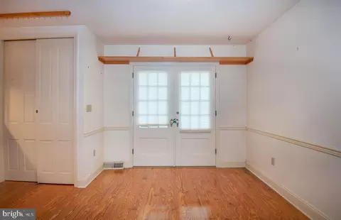 Entry Way - 4 Vansant Rd, Newark, DE 19711 photo 1 of 1