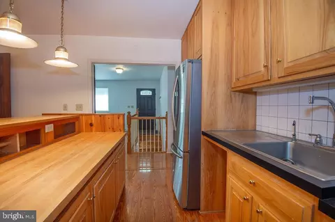 Kitchen - 4 Vansant Rd, Newark, DE 19711 photo 4 of 4