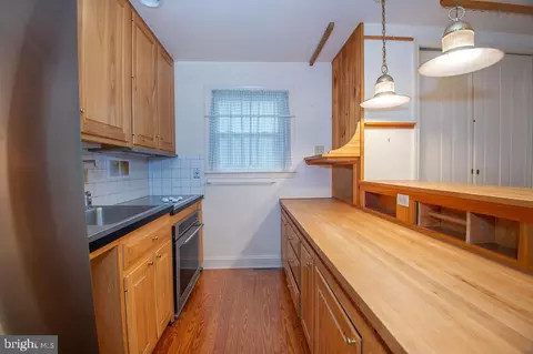 Kitchen - 4 Vansant Rd, Newark, DE 19711 photo 1 of 4