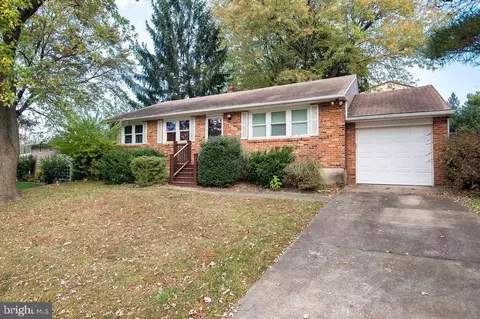Exterior - 4 Vansant Rd, Newark, DE 19711 photo 2 of 5