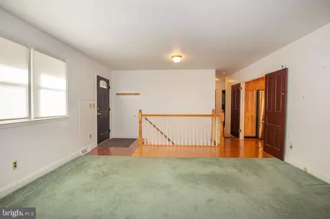 Other - 4 Vansant Rd, Newark, DE 19711 photo 4 of 10