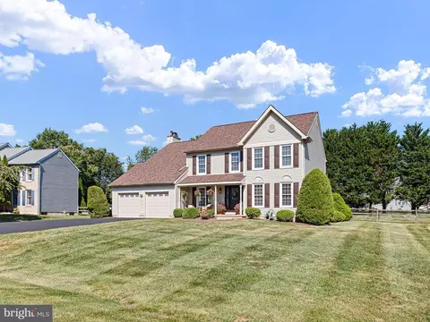 15 Eaton Pl, Bear, DE 19701