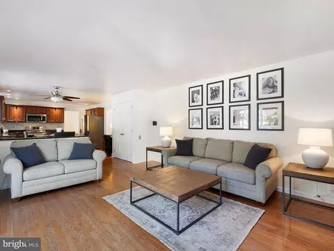 Living - 15 Eaton Pl, Bear, DE 19701 photo 2 of 3
