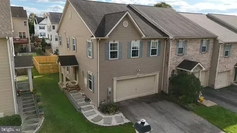 911 Morningdale Dr, Wilmington, DE 19810