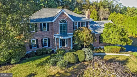 132 Dewberry Dr, Hockessin, DE 19707