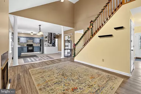 Entry Way - 501 Howell School Rd, Bear, DE 19701 photo 6 of 12