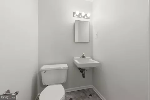 Bath - 920 Sugar Pine Dr, Bear, DE 19701 photo 2 of 2