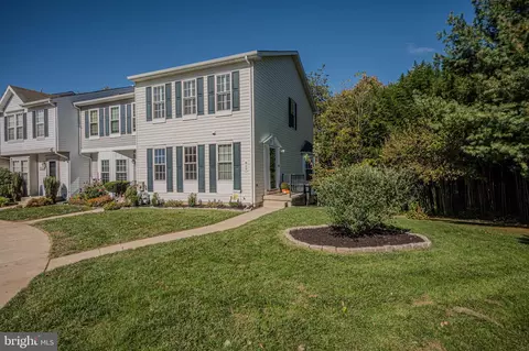 817 Arbern Pl, Newark, DE 19711