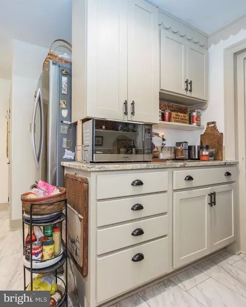 Kitchen - 12 E Cochran St, Middletown, DE 19709 photo 3 of 3